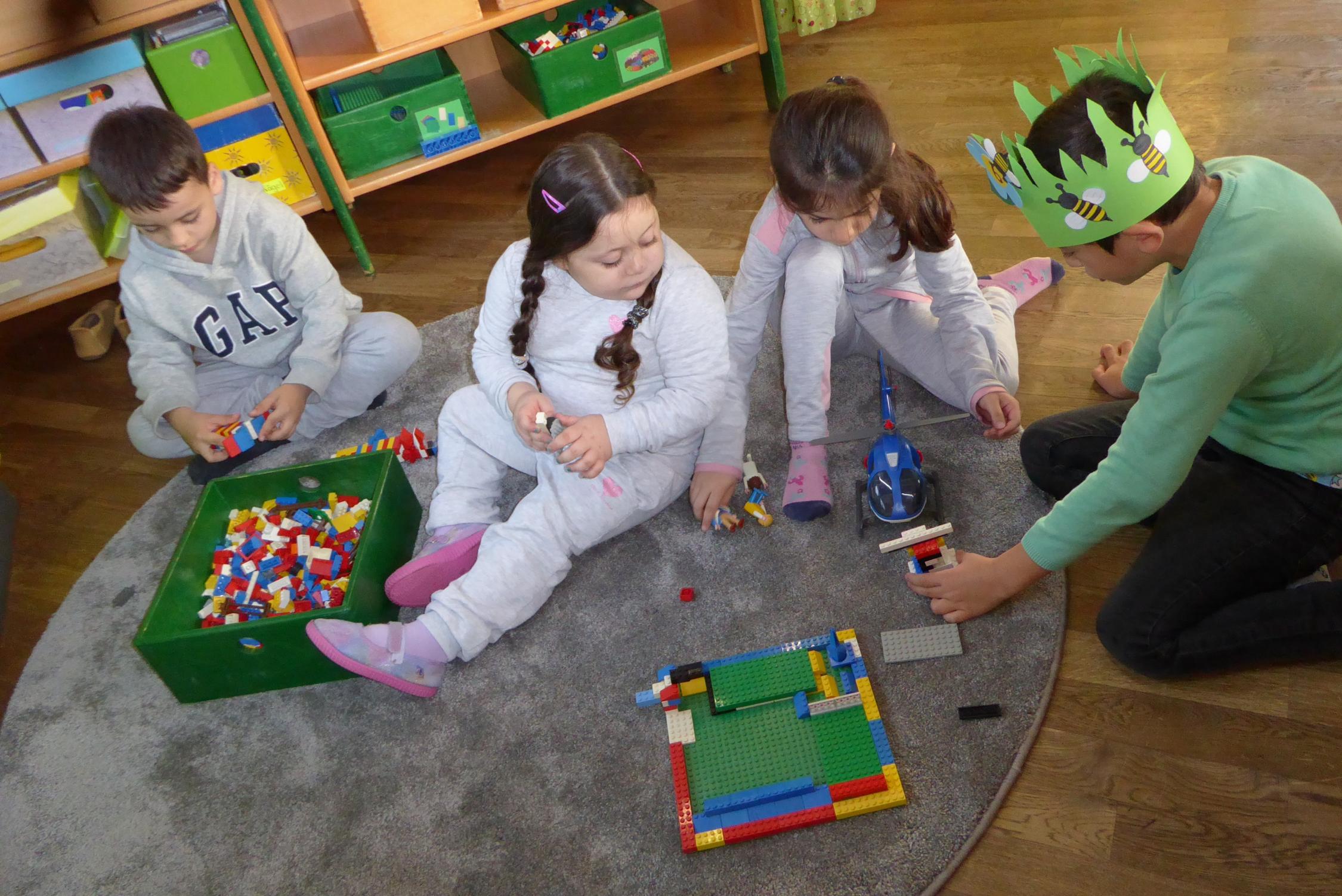 Lego spielen